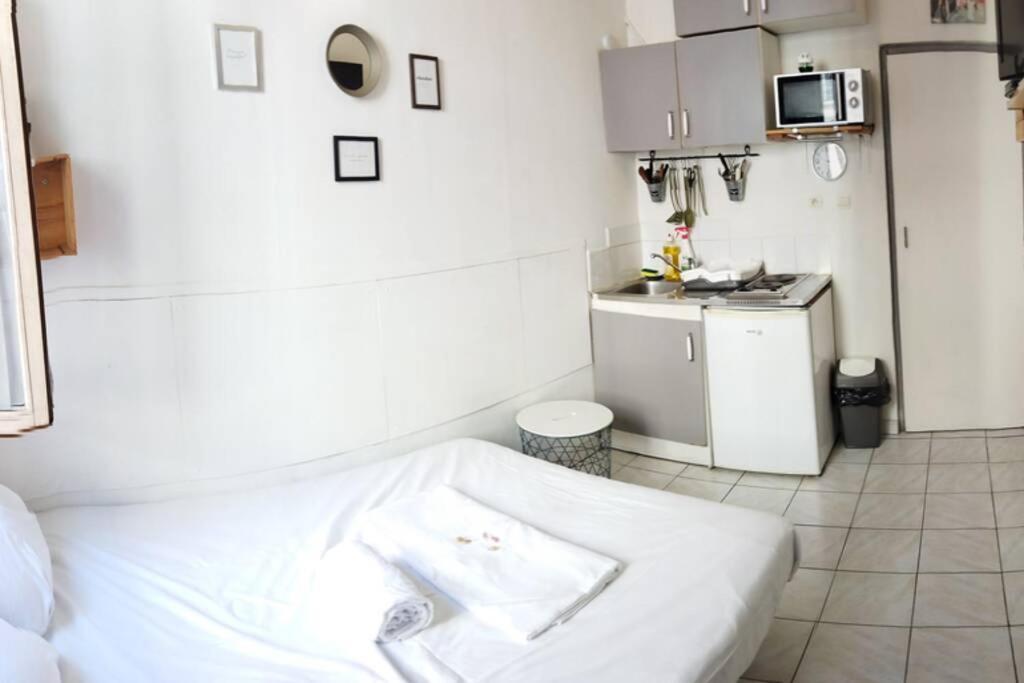 Studio A 10 Min A Pied Notre-Dame De La Garde Apartment Marseille Exterior photo