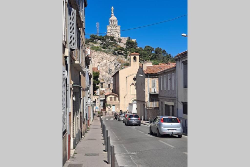 Studio A 10 Min A Pied Notre-Dame De La Garde Apartment Marseille Exterior photo
